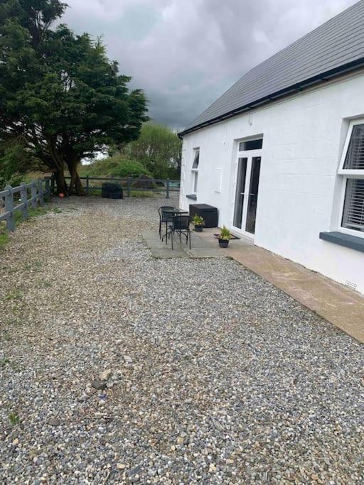 Kilmoon Cottage, Entire Home In ลิสดูนวาร์นา ภายนอก รูปภาพ